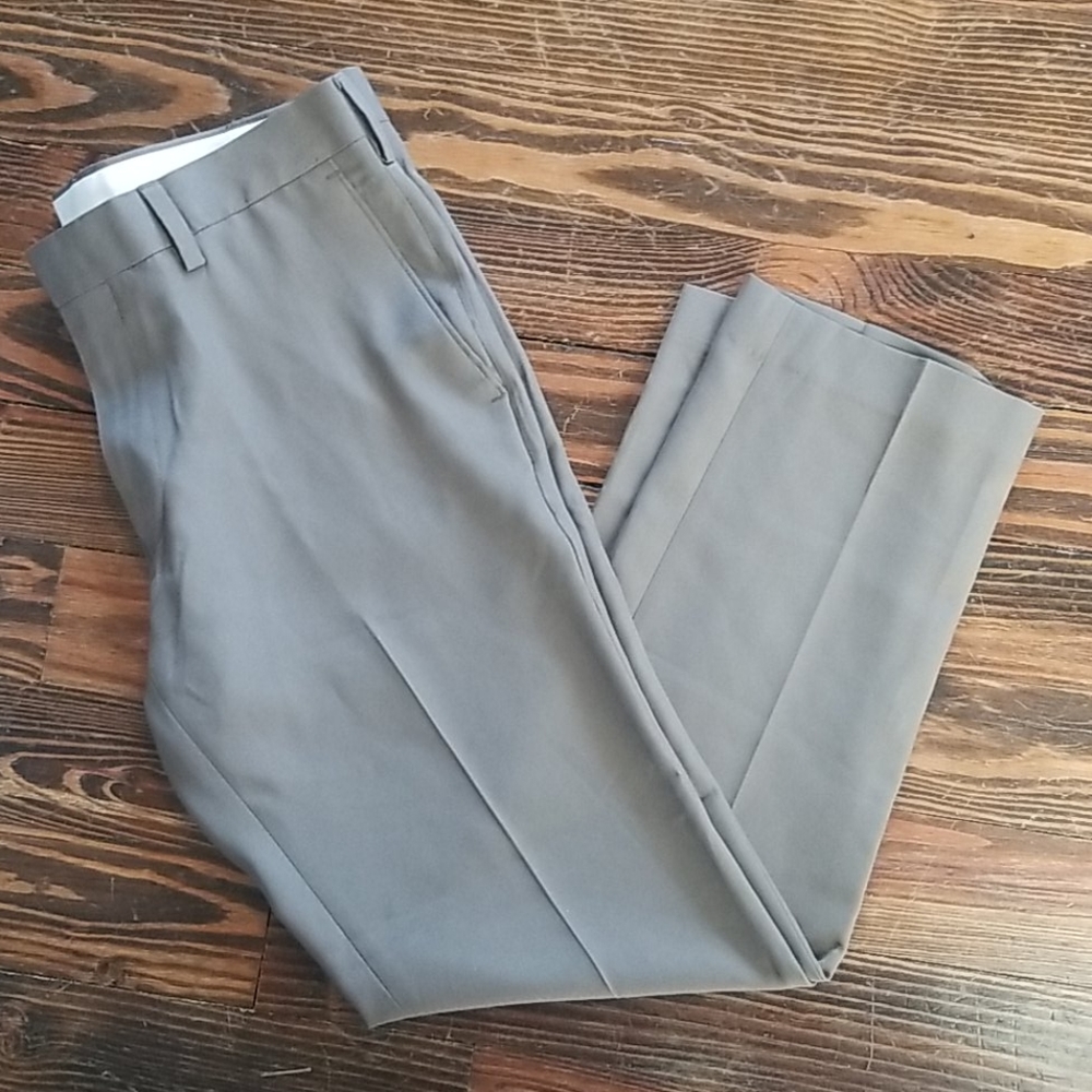 Louis Raphael Pleated Dress Pants